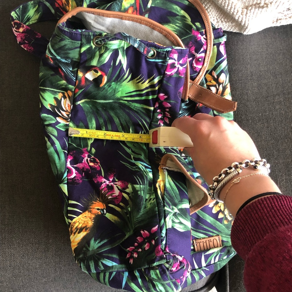 Tropical Backpack - Picture 11 of 11